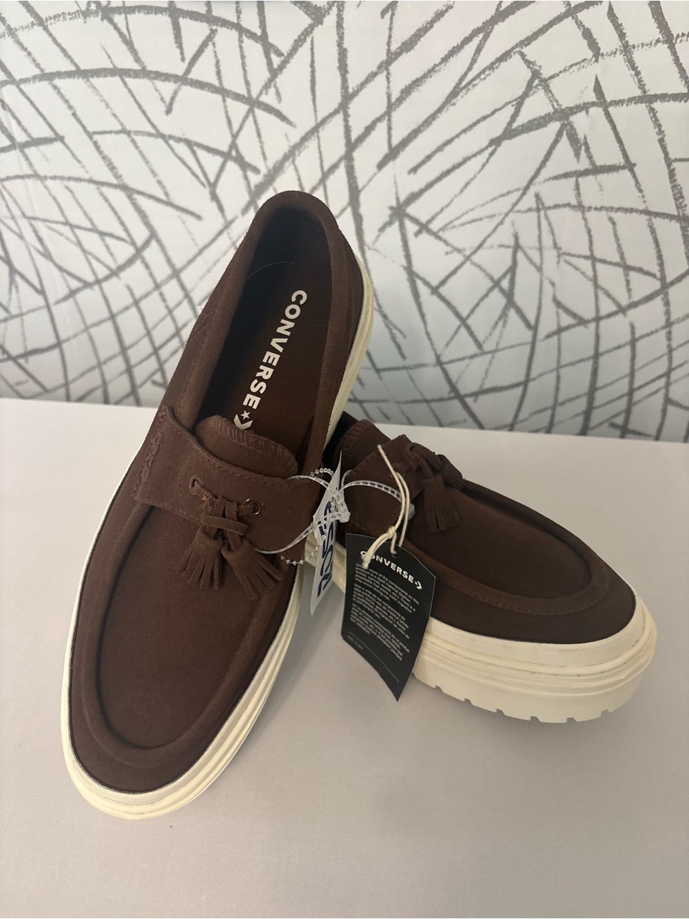 Converse Chuck Taylor All Star Lugged Heel Loafer Platform. 10 (Fits like 9)